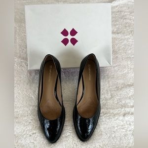 Black Naturalizer Flats